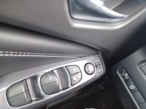 thumb-undefined