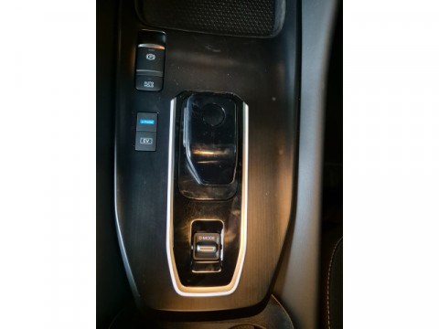 thumb-undefined