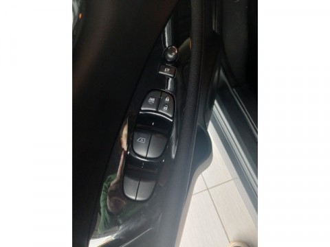 thumb-undefined