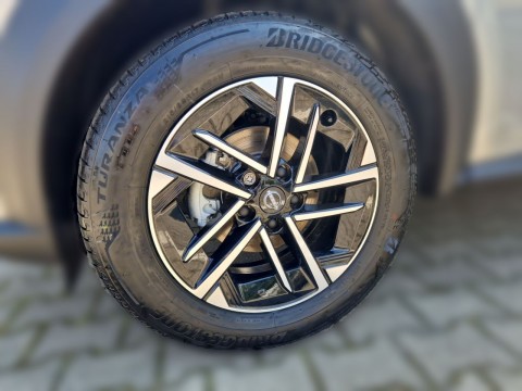 thumb-undefined
