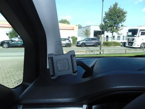 thumb-undefined