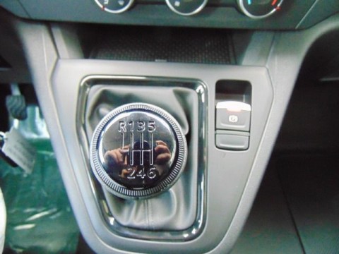 thumb-undefined