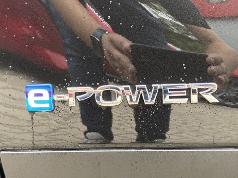 thumb-undefined