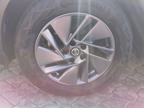 thumb-undefined