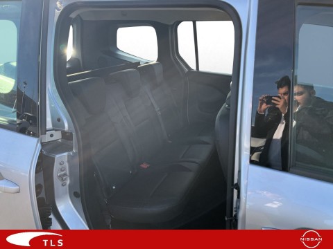 thumb-undefined