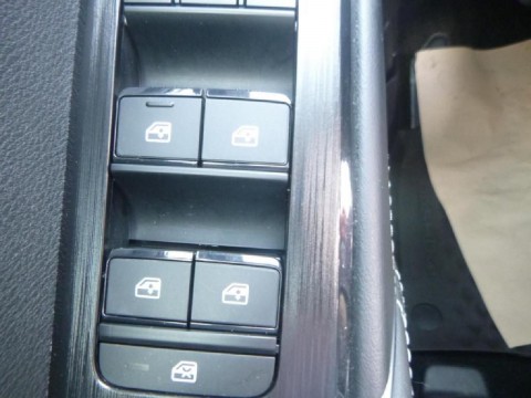 thumb-undefined