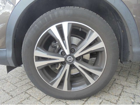 thumb-undefined