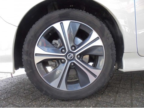 thumb-undefined