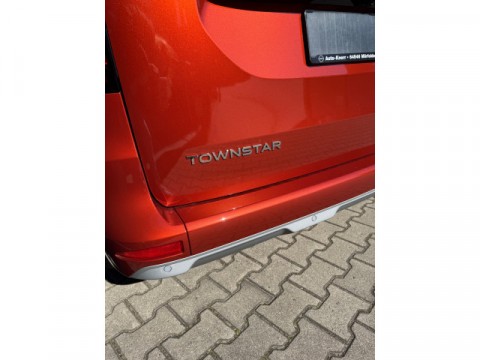 thumb-undefined