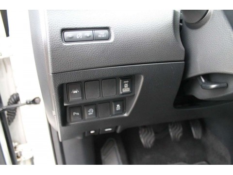 thumb-undefined