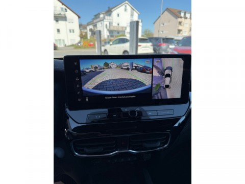 thumb-undefined