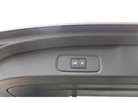 thumb-undefined