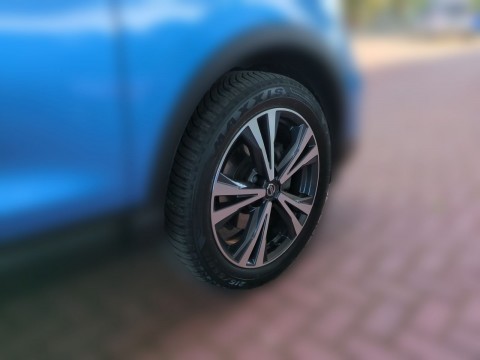 thumb-undefined